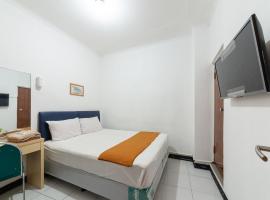 House Of M Bogor Mitra RedDoorz, hotel v destinaci Bantarkamang