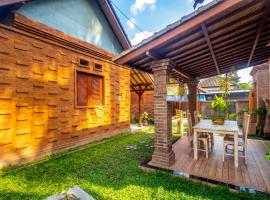 Buruan Sari Villas，Penebel的飯店