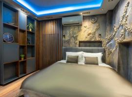 Node Dreams, hotel en Pulosirih