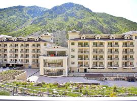 Jannat Resort, hotel a prop de Ala Archa Gorge, a Alamedin