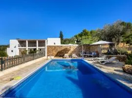 New! Villa Na Ribes