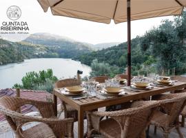 Quinta da Ribeirinha - Douro River, farm stay in Paços de Gaiolo