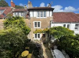 Bradford on Avon holiday cottage 4 bedroom near Bath
