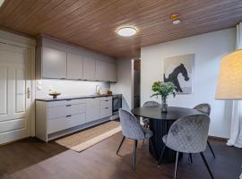 Charming and bright apartment in Ålesund city – apartament w mieście Ytterland
