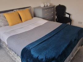 Cosy Fresh New Refurbished House, appartement in Doncaster