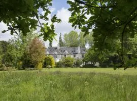 Woodlands Lodge Hotel