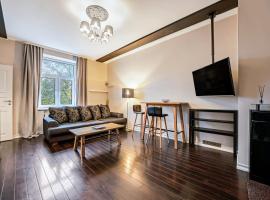 Luxury apartment in the heart of Tallinn, hotel in Tallinn