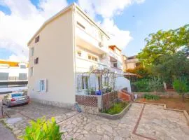 Apartments Violeta