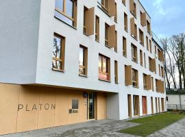 Platon Residence Apartments, apartamento en Lodz