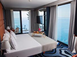 Maritim Marina Bay Resort & Casino Adult Friendly, курортный отель во Влёре