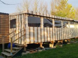Camping SIBLU, hotel with parking in Litteau