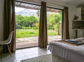 Canary Cottage, hotel in Greyton