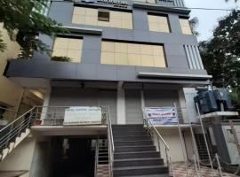 Shrinivas lodge, hotel v destinaci Dharwad