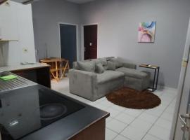 Tropical Breeze Apartments, hotel conveniente a Paramaribo