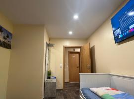 Modernes Apartment 3 mit 5 Schlafzimmer 8 einzelne Betten