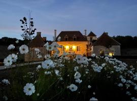 Château de Paraize, maison de vacances à Livry