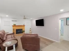 The Turquoise Cottage