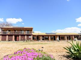 Hills of Gold Motel at Nundle, מלון בNundle