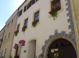 Gästehaus auf der Kunstmeile, romantic hotel in Krems an der Donau