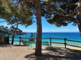 Almadrava Paradise et Eden、ロザスのアパートホテル