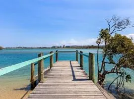 Twin Waters Seaside Resort Life