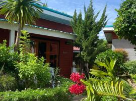 Thai Smile Bungalows, hotel en Koh Lanta