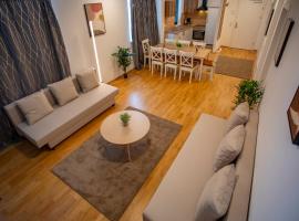 NEW East Side Apartment Innsbruck I Free Parking, pet-friendly hotel in Innsbruck