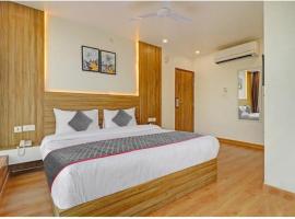 HOTEL SR GRAND, отель типа «постель и завтрак» в городе Горакхпур