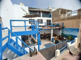 Hostel The Endless House Anchor point, hotel in Taghazout