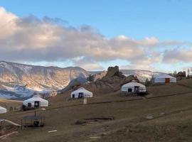 Apache Eco Camp, Terelj Nationalpark Mongolia, hotel berdekatan Taman Negara Gorkhi Terelj, Nalaikh, Bayan Bulagiin Hural