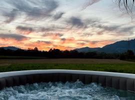 Hiša Helena – hotel w mieście Kranj