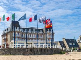 VTF L'Hotel Des Bains, hotel in Saint-Cast-le-Guildo