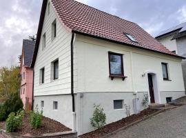 Ferienhaus Lichtenberg, hótel með bílastæði í Herleshausen