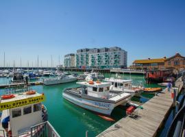 Orion Marina Sea View - Parking - by Brighton Holiday Lets, hotel a Brightoni jachtkikötő környékén Brighton and Hove-ban