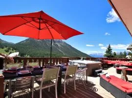 Spacious Chalet 16/18 Guests w/Slope View, Jacuzzi et Sauna