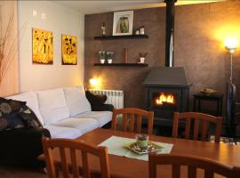 Apartamento Gis con chimenea, ski resort in Ribes de Freser