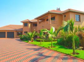 Mount Pleasant - Luxurious 4-Bed Villa, pet-friendly hotel in Kingsmead