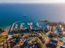 The Bannister Hotel & Yacht Club by Mint