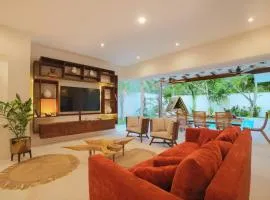 Estrena espectacular Villa, piscina XL y jacuzzi