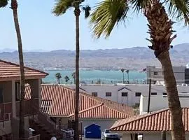Pasado Del Rio, Downtown getaway