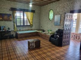 Casa Barra de São João - RJ., hotell i Barra de São João