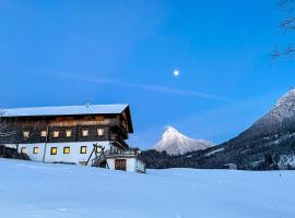 Ferienhaus Tuxerhof, vila v destinaci Achenkirch