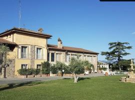 Agriturismo La Rugea - Le Spighe, rumah kotej di Prato