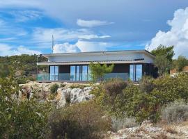 Zima Edge，Parekklisha的Villa