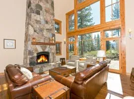 Caleb's Getaway by Tahoe Getaways at Old Greenwood- 3BR w Bonus Room, Pets Welcome & Ski Shuttle!