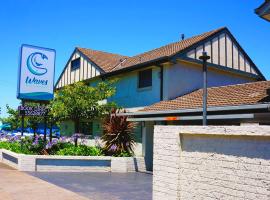Waves Motel and Apartments, hotell i Warrnambool
