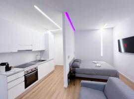 Led House / Luxury Apartment [Duomo 15 min]、ミラノにあるゴルラの周辺ホテル