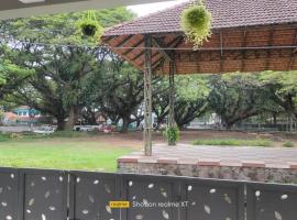 De Banyan Fort Homestay, villa en Kochi