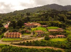 Hotel Montaña Monteverde, hotel u blizini znamenitosti 'Zoološki vrt Bat Jungle Monteverde' u gradu 'Monteverde Costa Rica'