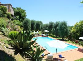 Agriturismo Podere Luchiano, hotel com piscina em Amelia